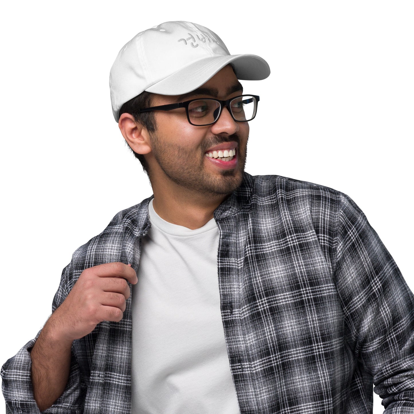 “Geonbae” (cheers!) embroidered baseball hat